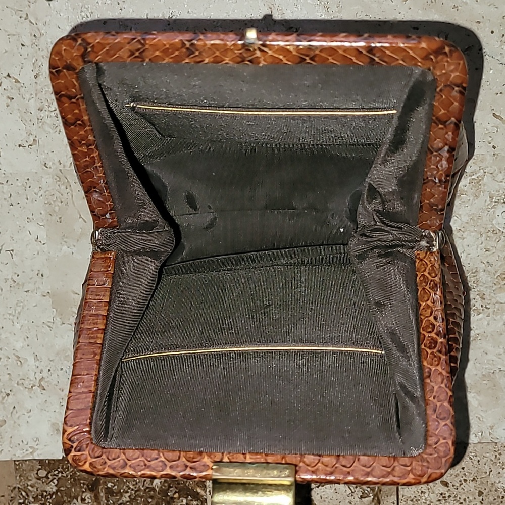 Vintage lizard skin small purse. 1940's ? - Picture 15 of 16